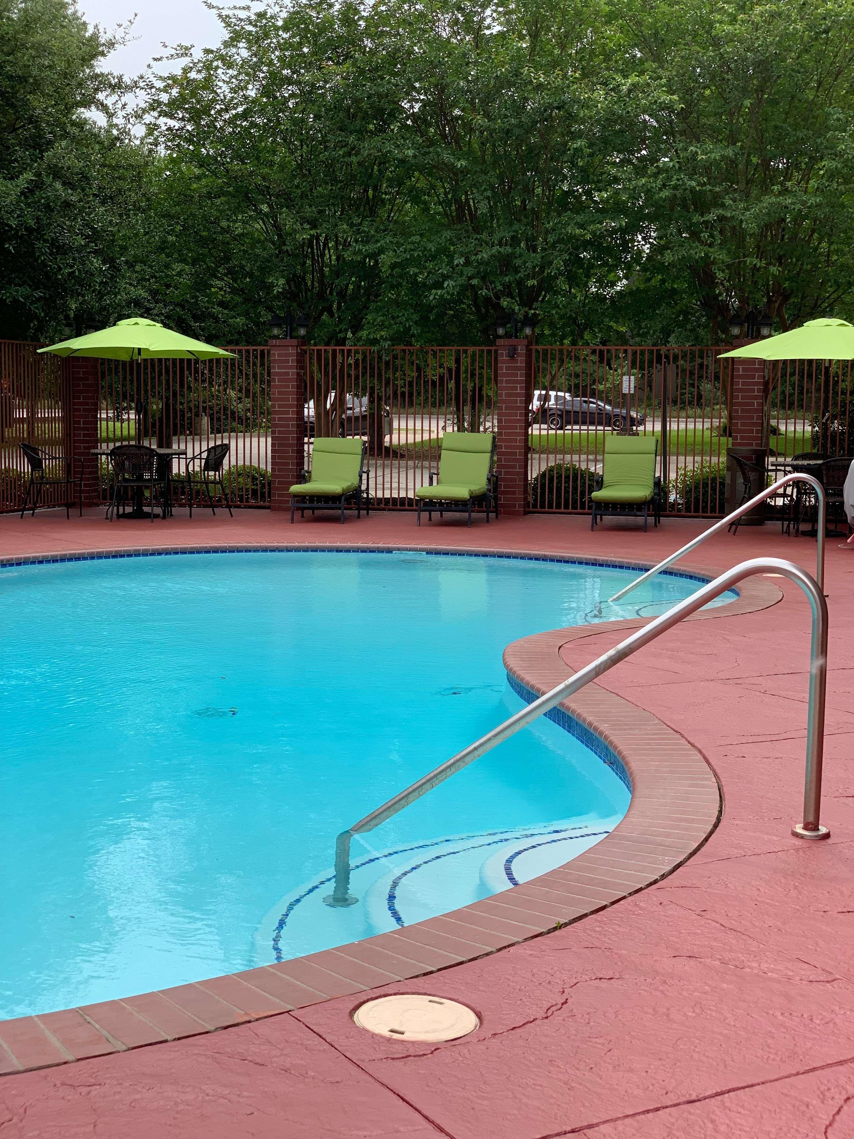 Best Western Plus The Woodlands Exterior foto